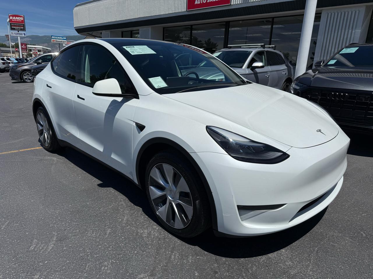 tesla model y 2023 7SAYGAEE9PF632972 image tesla model y 2023 7SAYGAEE9PF632972 image